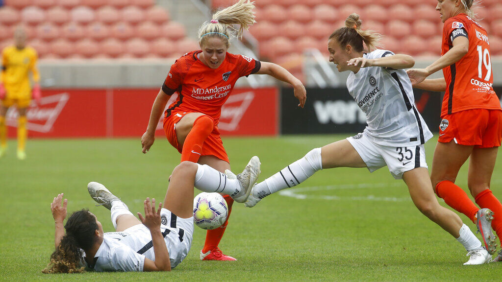 APTOPIX NWSL Thorns Dash Soccer
